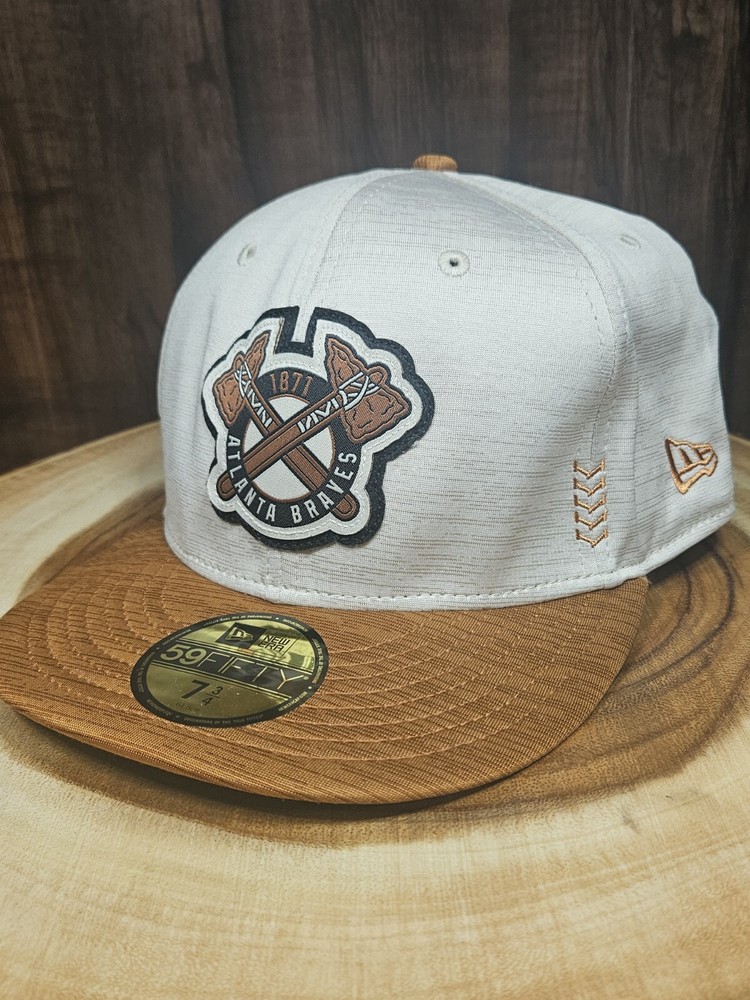 Atlanta Braves New Era 59Fifty Fitted MLB Khaki Baseball Cap Size 7 3/4