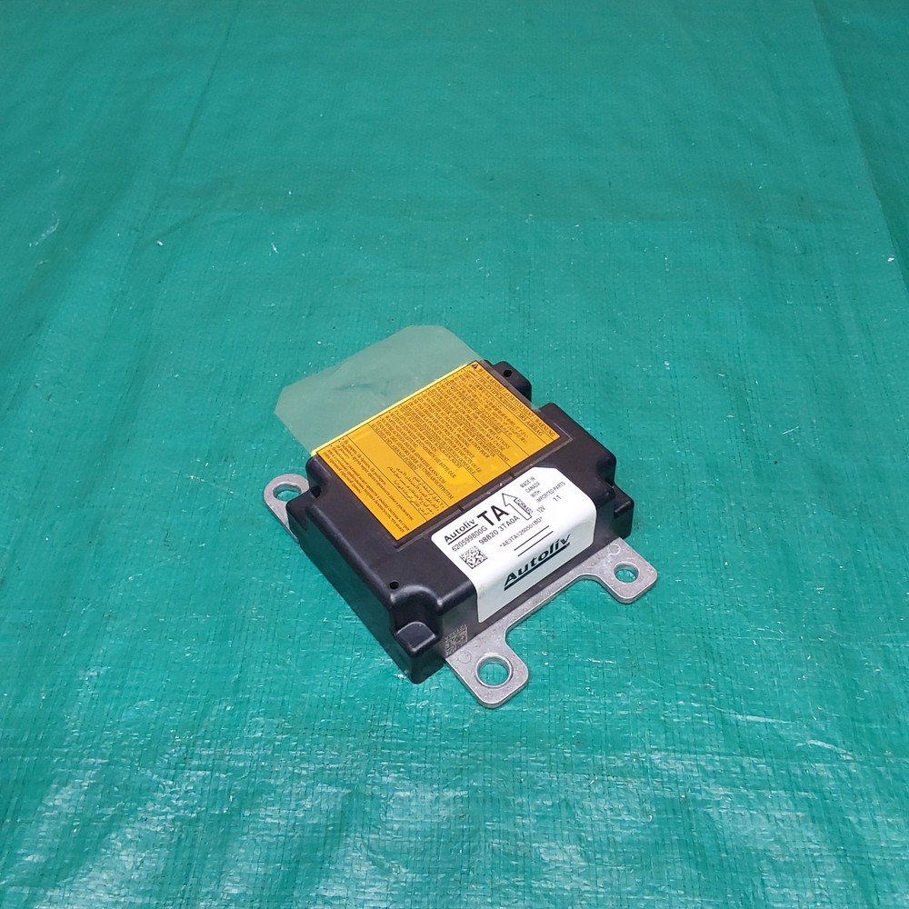 2013 Nissan Altima Sedan SRS Control Module OEM 98820 3TA0A