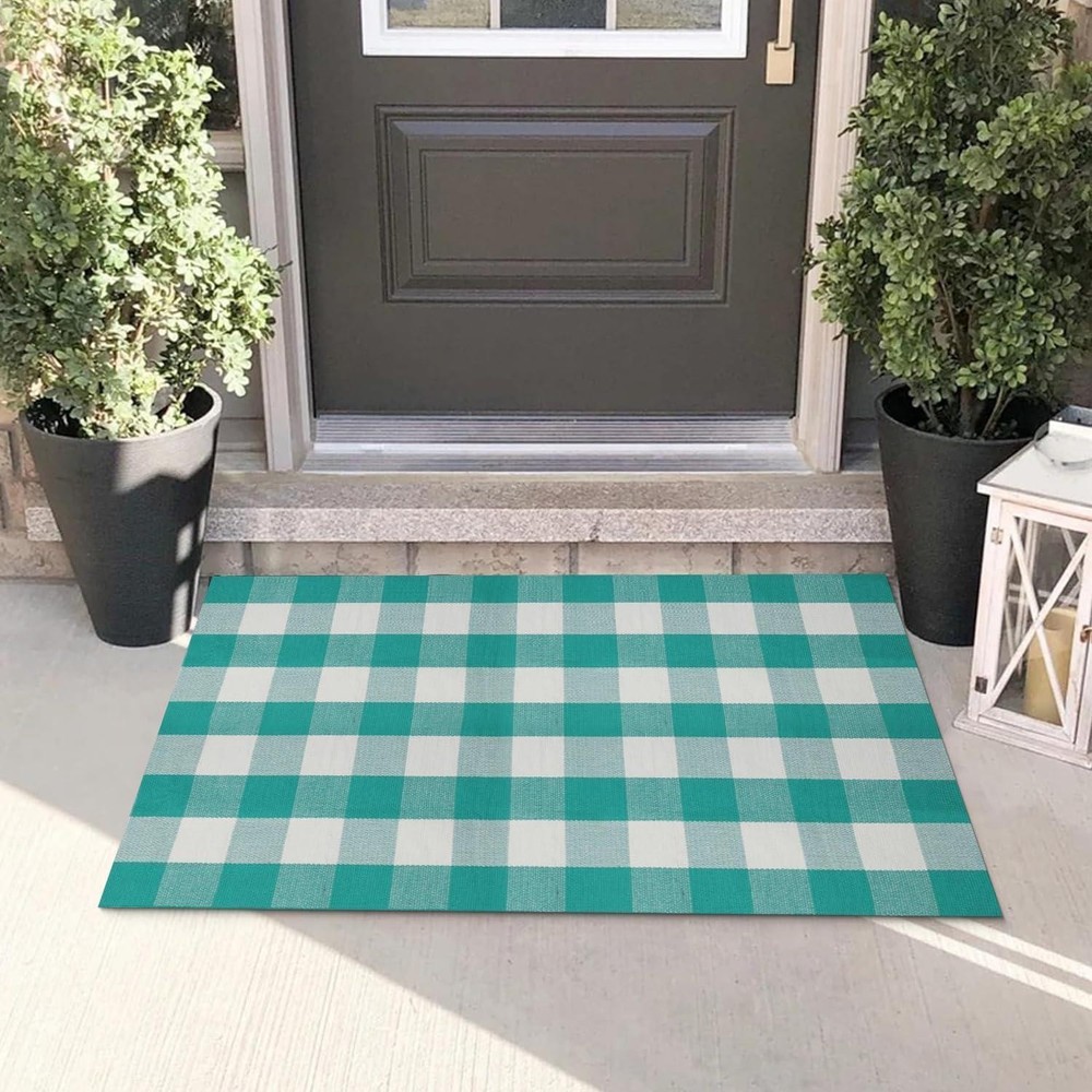 Green and White Outdoor Rug, Buffalo Plaid Rug, 27.5