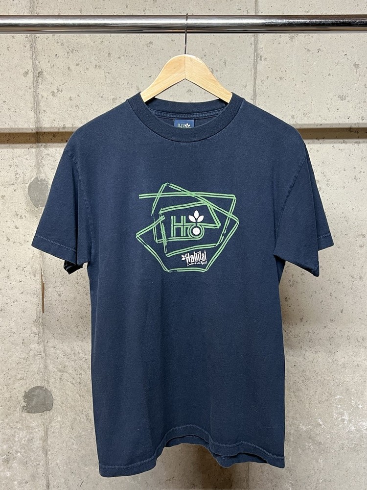 Early 2000s Habitat Skateboards T-Shirt Navy Men's Medium 19.5x27