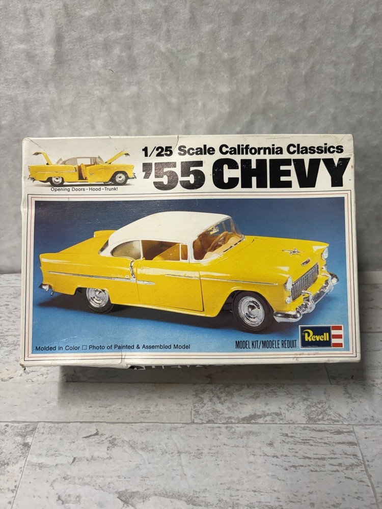 Revell '55 Chevy California Classics Model Car Kit H-1392 1978 Part Assembled