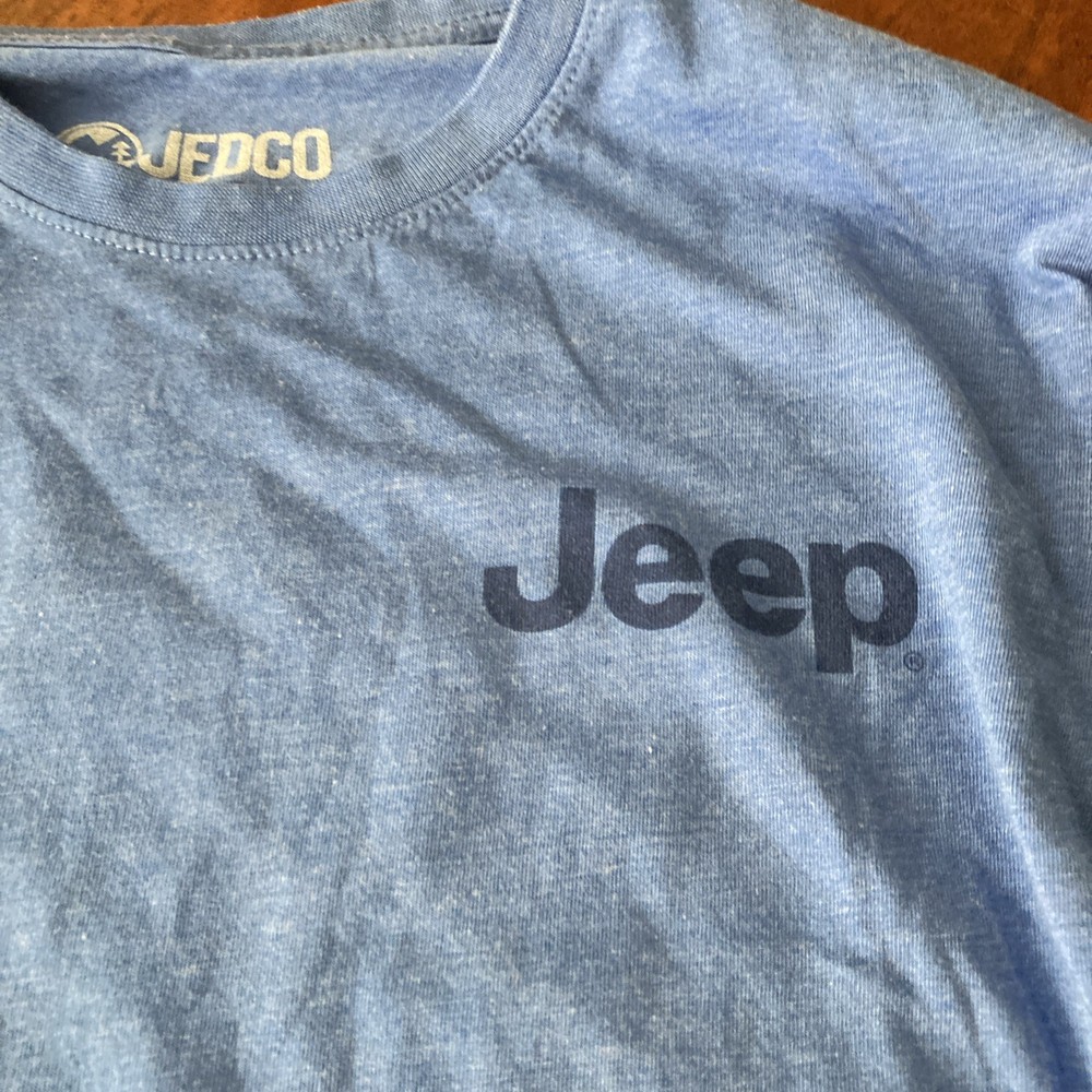 Jeep Men’s  size M Blue Long Sleeve Graphic Print T-Shirt Regular Crew Neck Logo