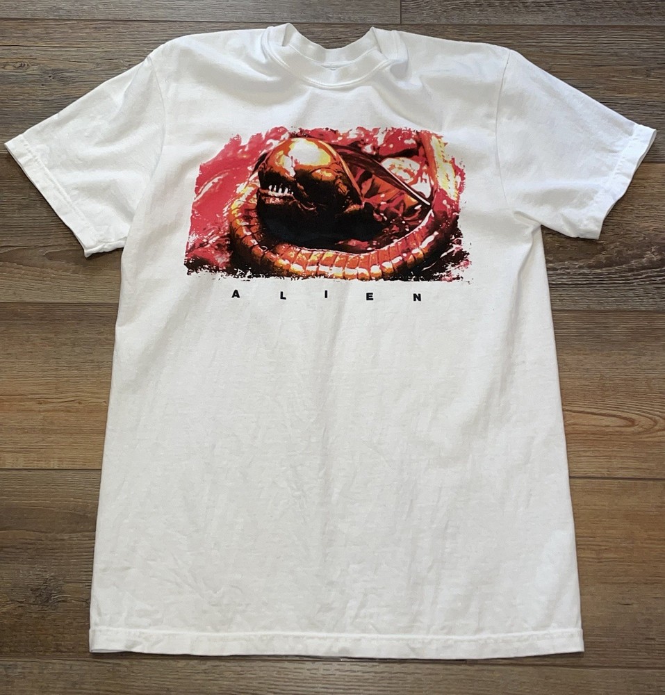 Alien 1979 - Scifi Horror Movie Promo Graphic Shirt Mens Medium Tee