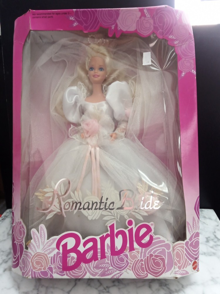 Barbie Mattel Romantic Bride Doll #1861 Beautiful Gown Blonde Barbie 1992 NRFB