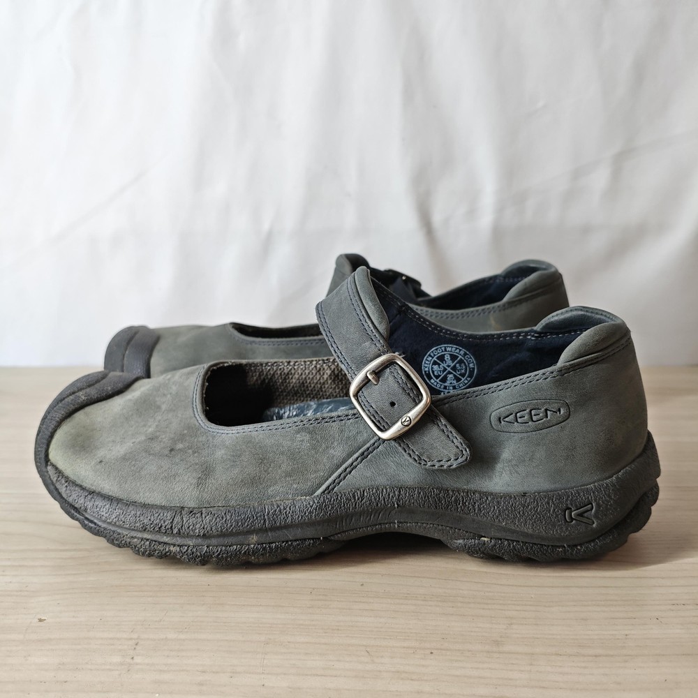 KEEN Mary Jane Shoes Womens Size 8 Gray Nubuck Buckle Strap Comfort Flats