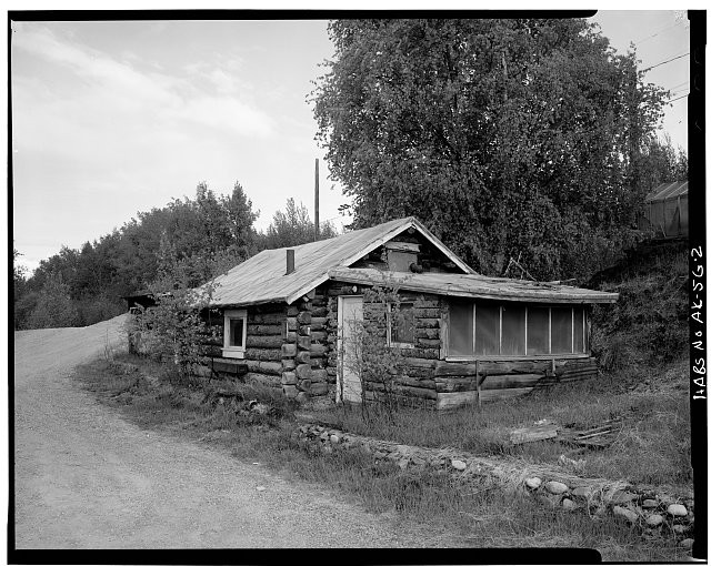 Photo:Knik Alaska Iditarod Trail Shelter Cabin 1900s Log Cabin Roadside