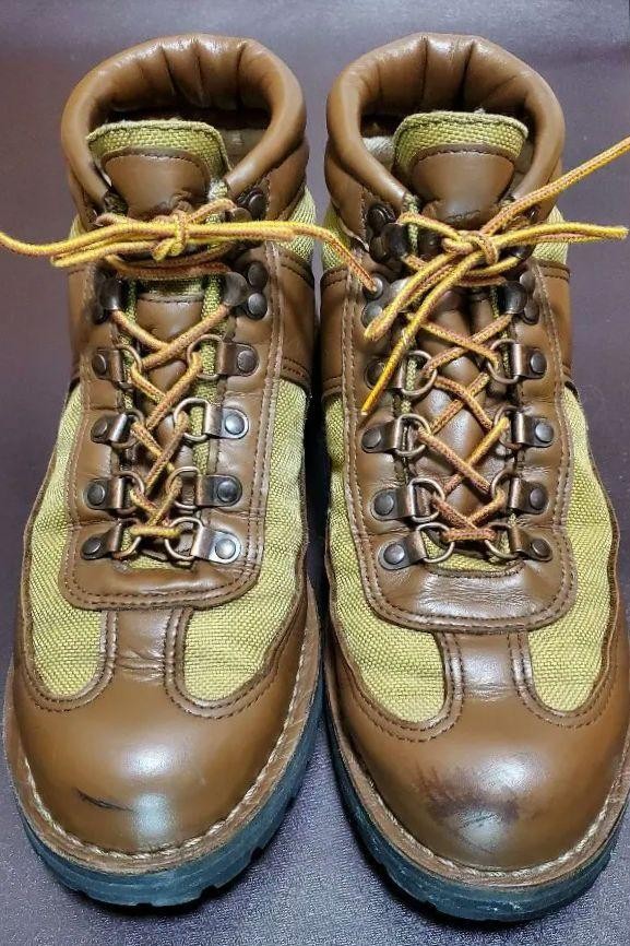 Danner Feather Light US9E Brown Leather Boots with 3 Laces Recycled Box Used