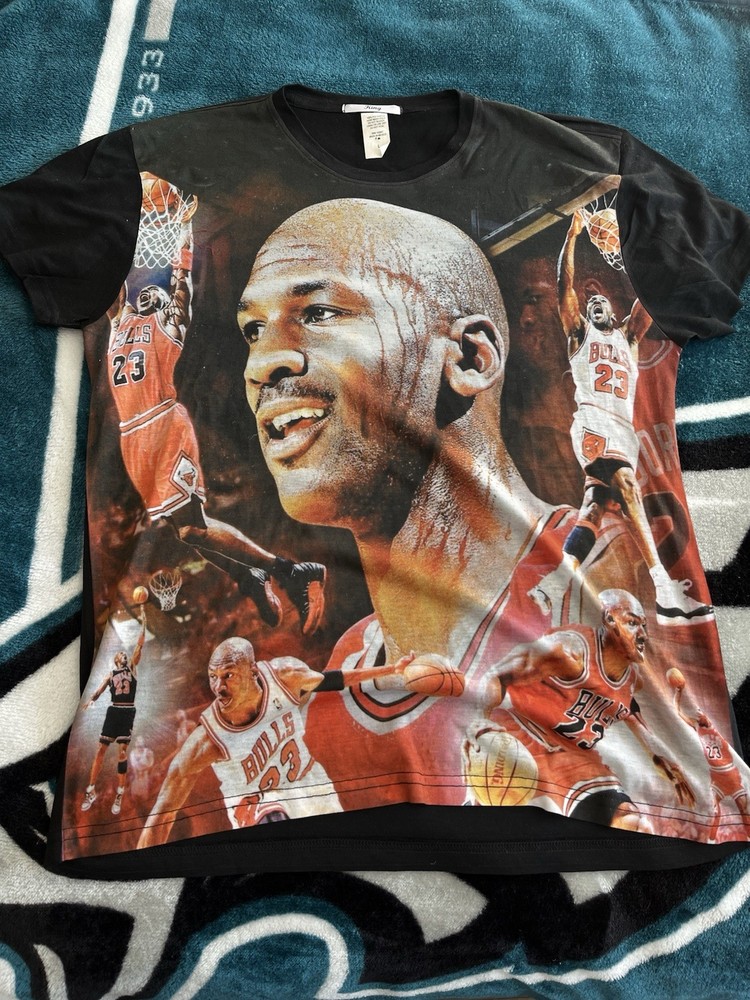 Chicago Bulls Michael Jordan Collage T-Shirt- Brand King- Tagged Large
