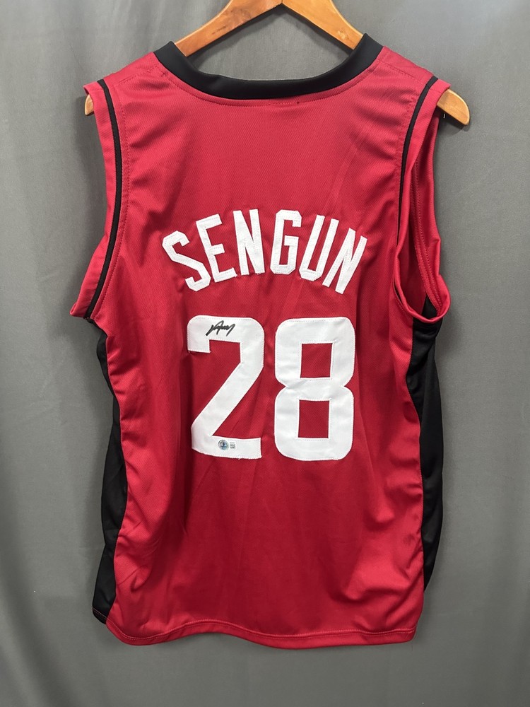 Alperen Şengün Signed Houston Rockets Basketball Jersey AUTO BAS Beckett Sz XLPROBSTEIN is actively accepting consignments !!
