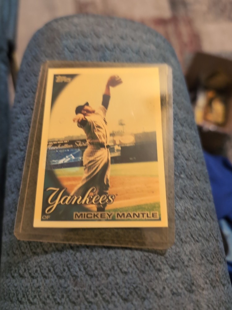 2010 Topps - Mickey Mantle #7