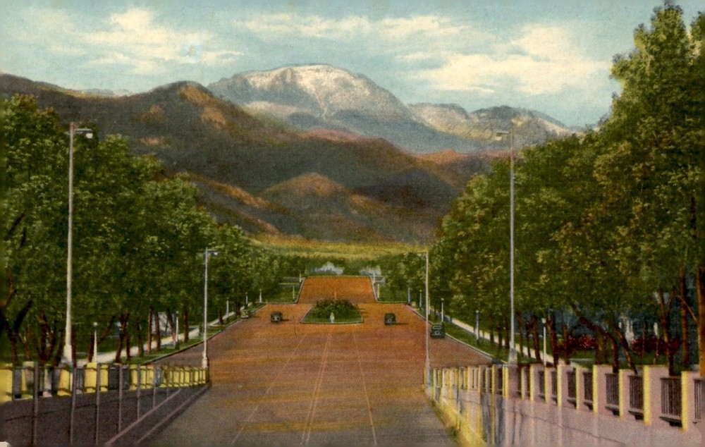 Pikes Peak, Platte Avenue, Colorado Springs Postcard