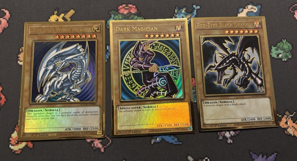 Blue Eyes Dark Magician Red Eyes Premium Gold Trio NM