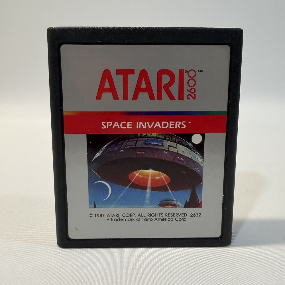 Space Invaders Atari 2600 Atari Taito Arcade Space Shooter Silver Label Game