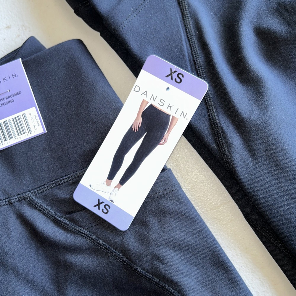 NWT Danskin Women's High Rise Brushed Athletic Leggings Size XS  Eskiler