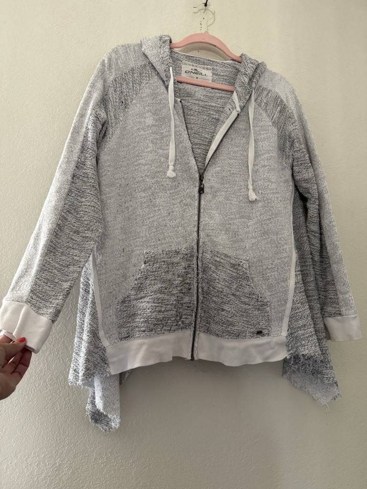 O’Neill Women’s Beachy Raw Hem Long Sleeve Heather Gray Full Zip Hoodie | Sz. M