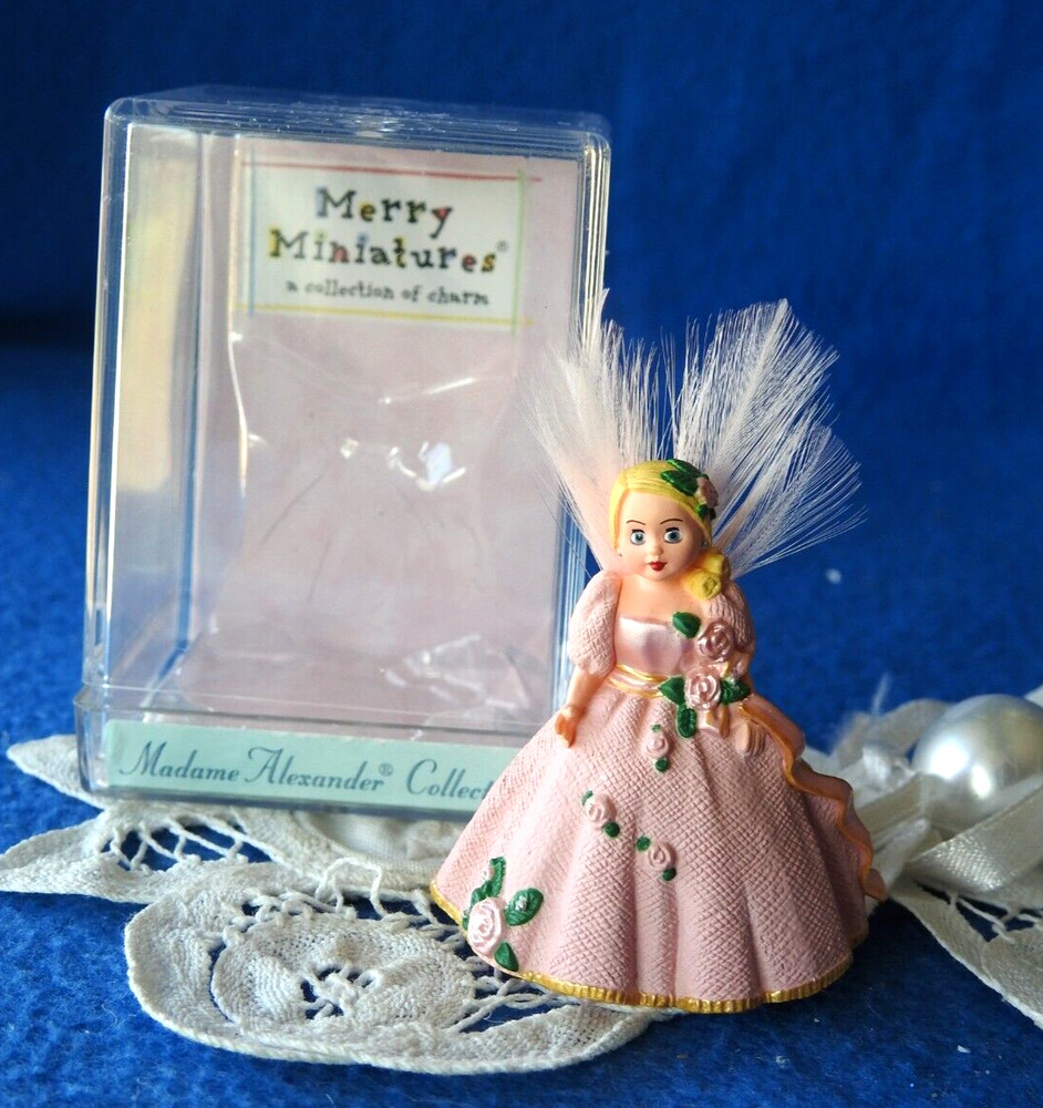 Vintage Hallmark Merry Miniatures 1997 Madame Alexander Pink Pristine Angel