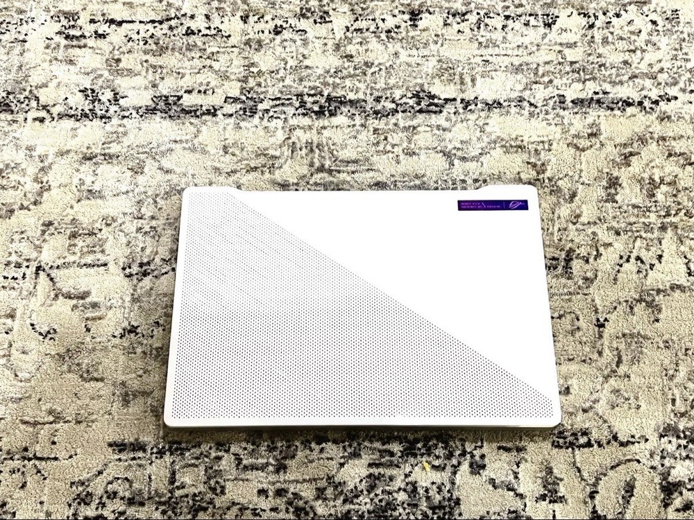 ROG Zephyrus G14 / Ryzen 7 5800HS / NVIDIA GeForce RTX 3060 /24GB RAM / 1 TB SSD