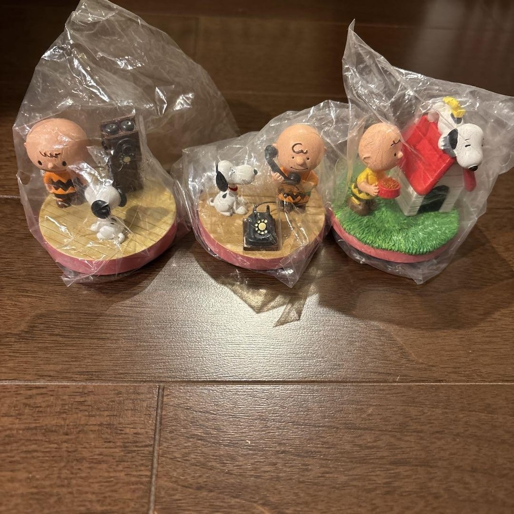 Vintage Snoopy & Charlie Brown Anime Figure Set 3pc Rare Japan Collectible