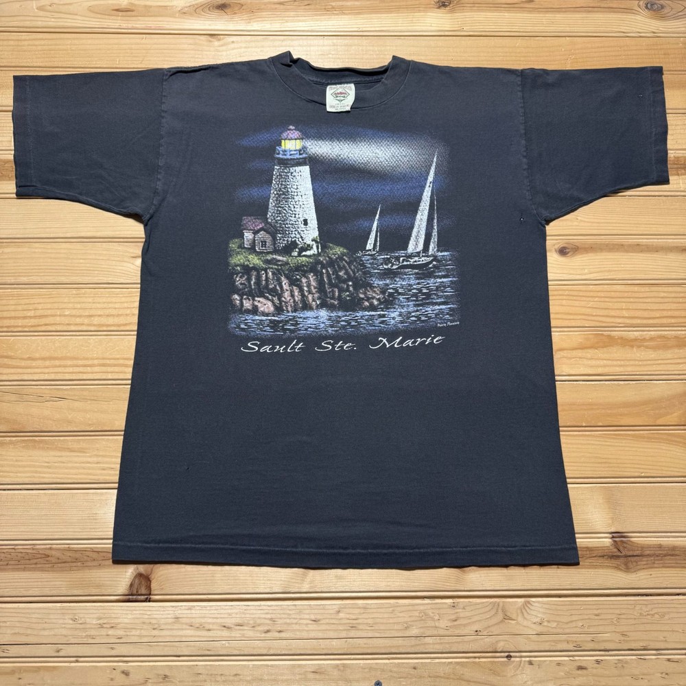 Vintage 90s Sault Ste Marie Michigan Lighthouse Boat Graphic T-Shirt USA - Large