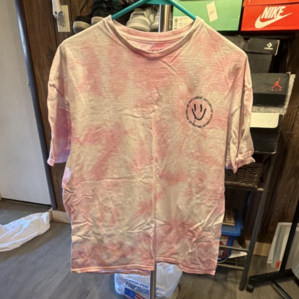 Chemistry Men's XL Pink Yellow Tie-Dye Smiley Face Graphic Print Cotton T-Shirt