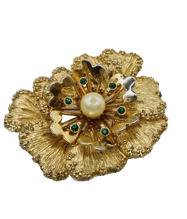 Sarah Coventry Signed Gold Tone Flower Green Stone Faux Pearl Brooch Vintage