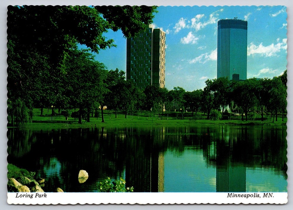 Minneapolis Minnesota Postcard Loring Park City of Lakes USA Unposted