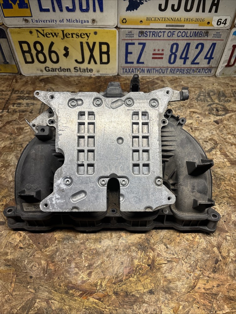 BMW X3 2013-2017 N20 2.0L Gas Engine Intake Manifold OE 11617588126