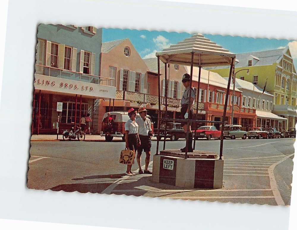 Postcard Heyl's Corner Front Street Hamilton Bermuda British Overseas Territory