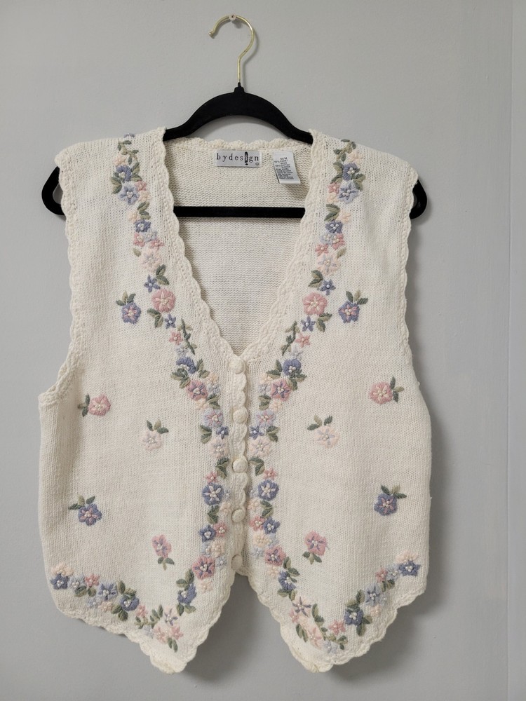Vintage By Design Floral Embroidered Pearl Beaded Sweater Vest Sz M Cottagecore