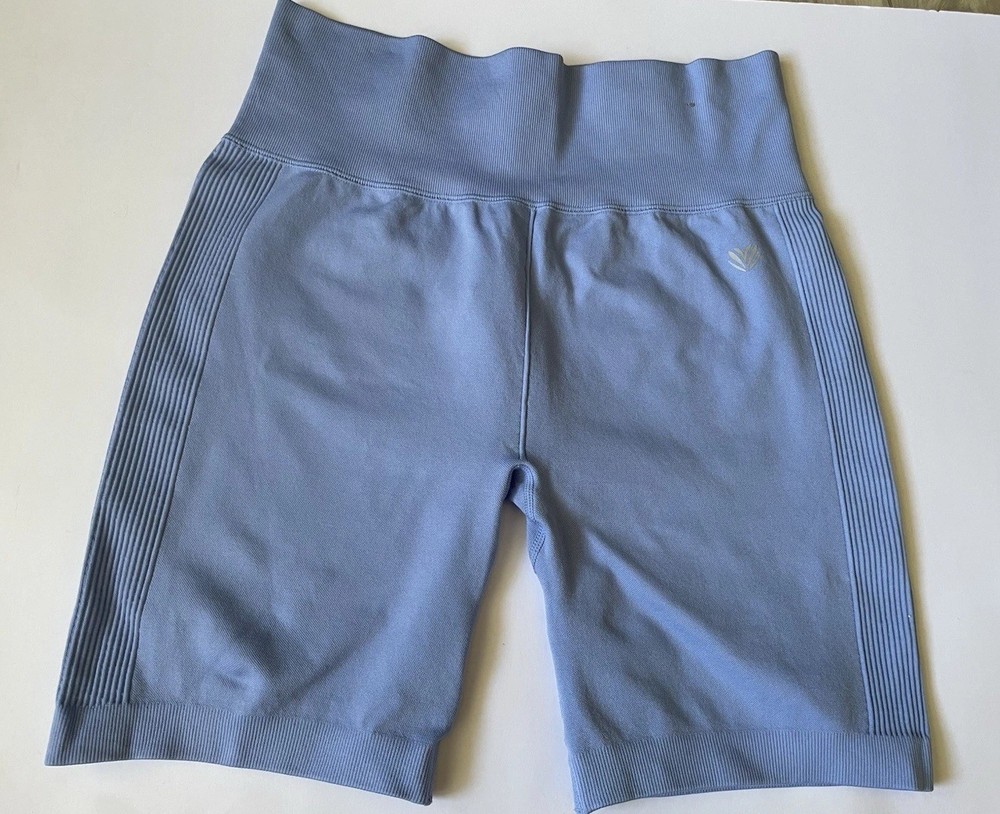 Forever 21 Blue Seamless Ribbed Biker Shorts Women’s Size Large High Waisted Gym