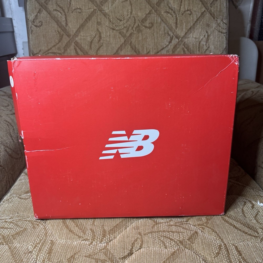 New Balance Red EMPTY SHOE BOX Size 11 Wide Replacement Shoebox