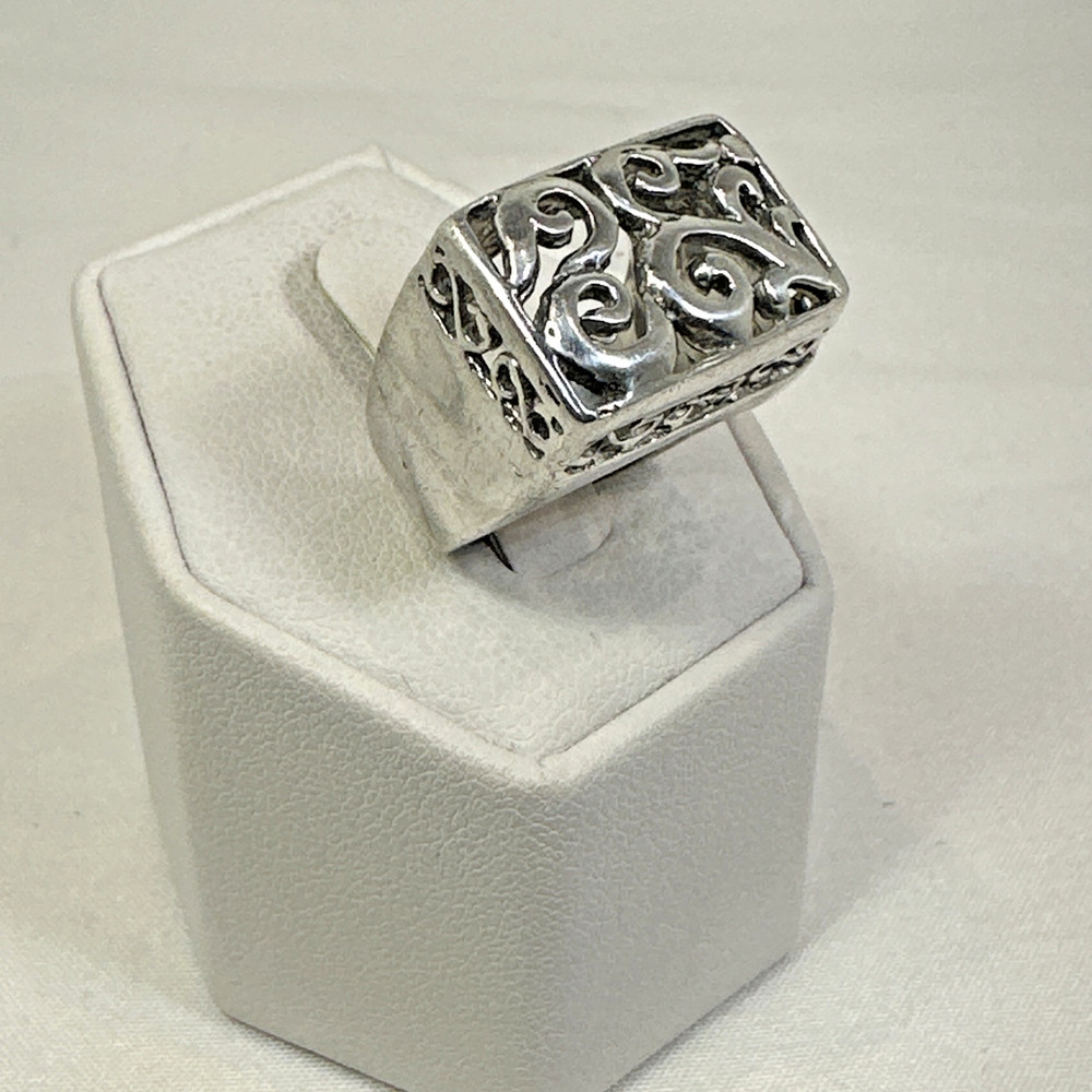 STUNNING .925 Vintage Sterling Silver Estate Ring Size 6