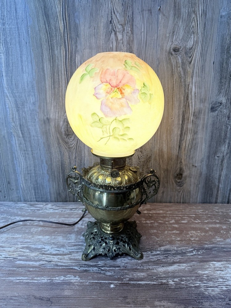 Bradley & Hubbard Oil Lamp Converted Electric Antique In Working Condition ✅📸📝