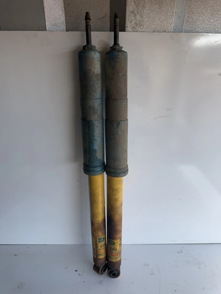 2005-2015 Toyota Tacoma Bilstein Shock Absorber Set 48530-AD050 OEM 2764