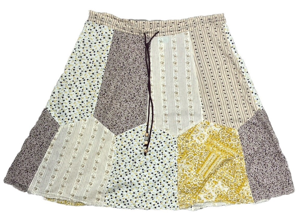 Kimchi & Blue Boho Floral Patchwork Peasant UO Skirt Medium Cottagecore Cowgirl