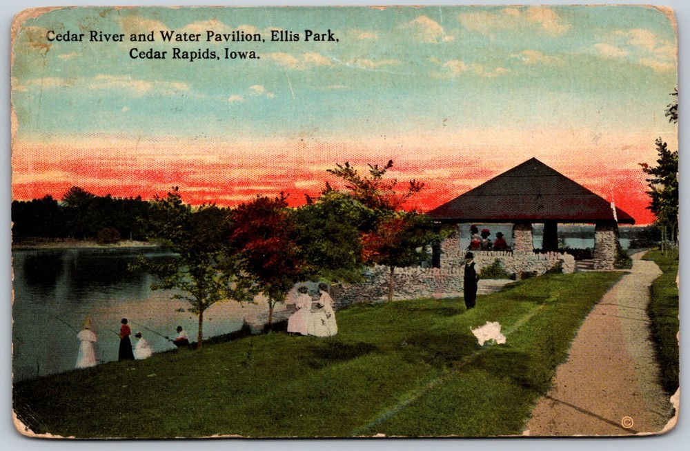 1913 Cedar River Pavilion Ellis Park Cedar Rapids Iowa ANTIQUE Postcard 8338
