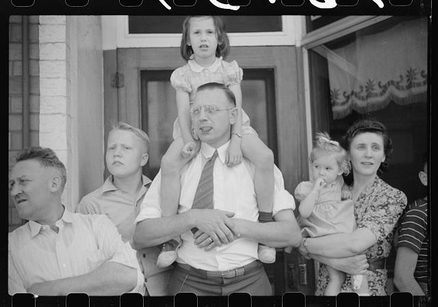 Photo:Watertown Wisconsin 1941 Fourth of July Parade Spectators Family