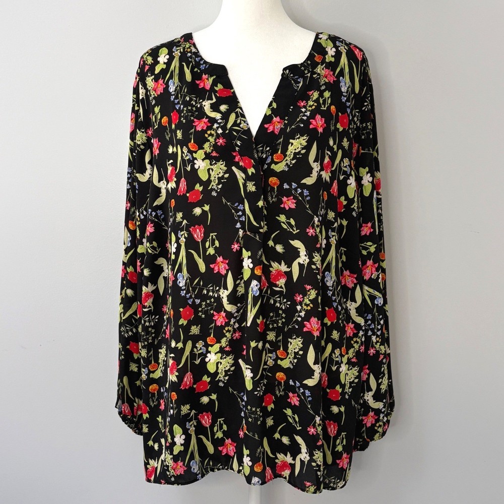 Tahari Woman Floral Split Neck Long Sleeve Blouse Plus Size 3X
