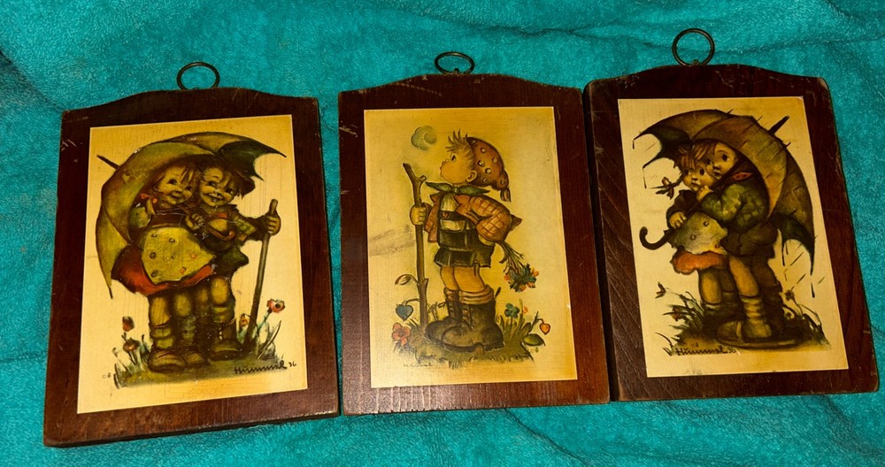 Vintage Manchester Wood Vermont - Hummel Wall Plaques - 7