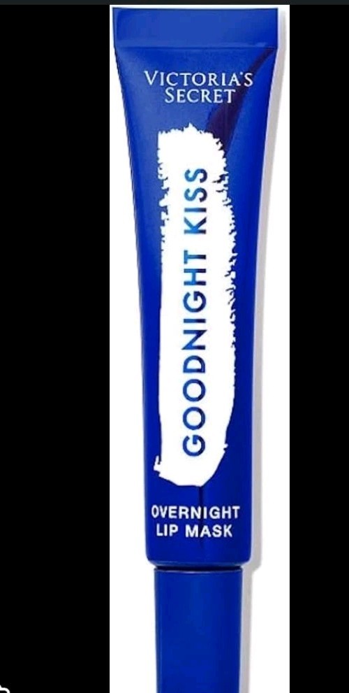 Victoria's Secret Goodnight Kiss Overnight Lip Mask hydrates dry chapped lips while you sleep