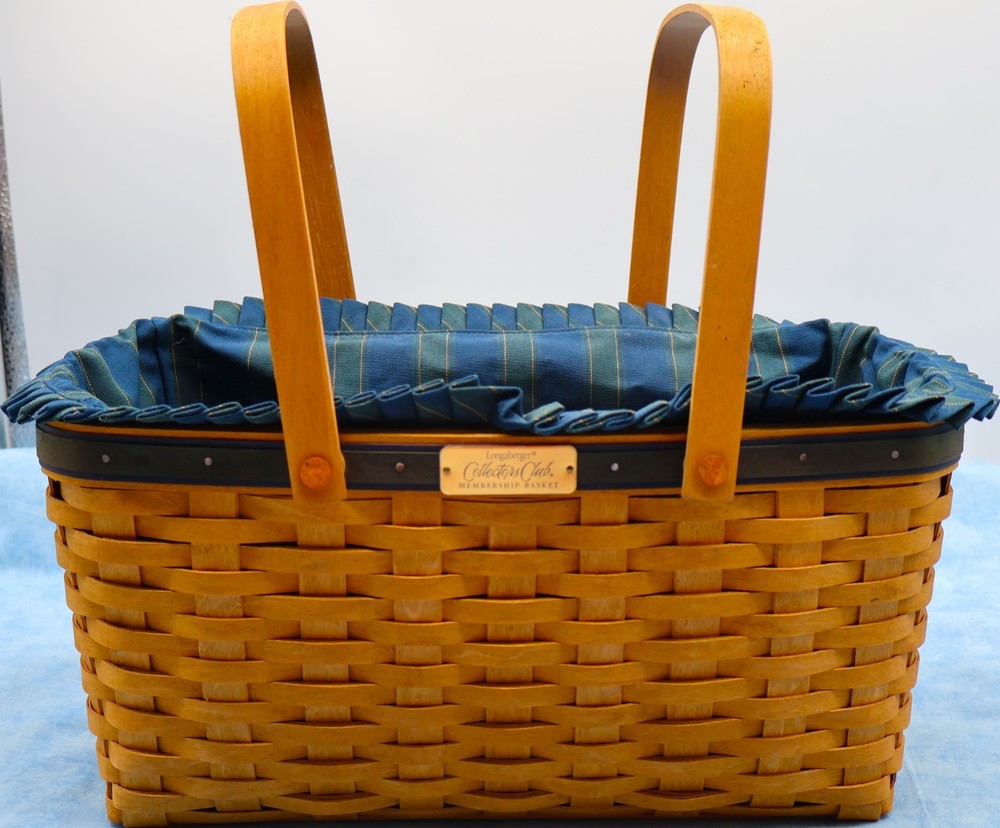 Longaberger 2003 Collectors Club Membership Basket w/ Liner COA USA