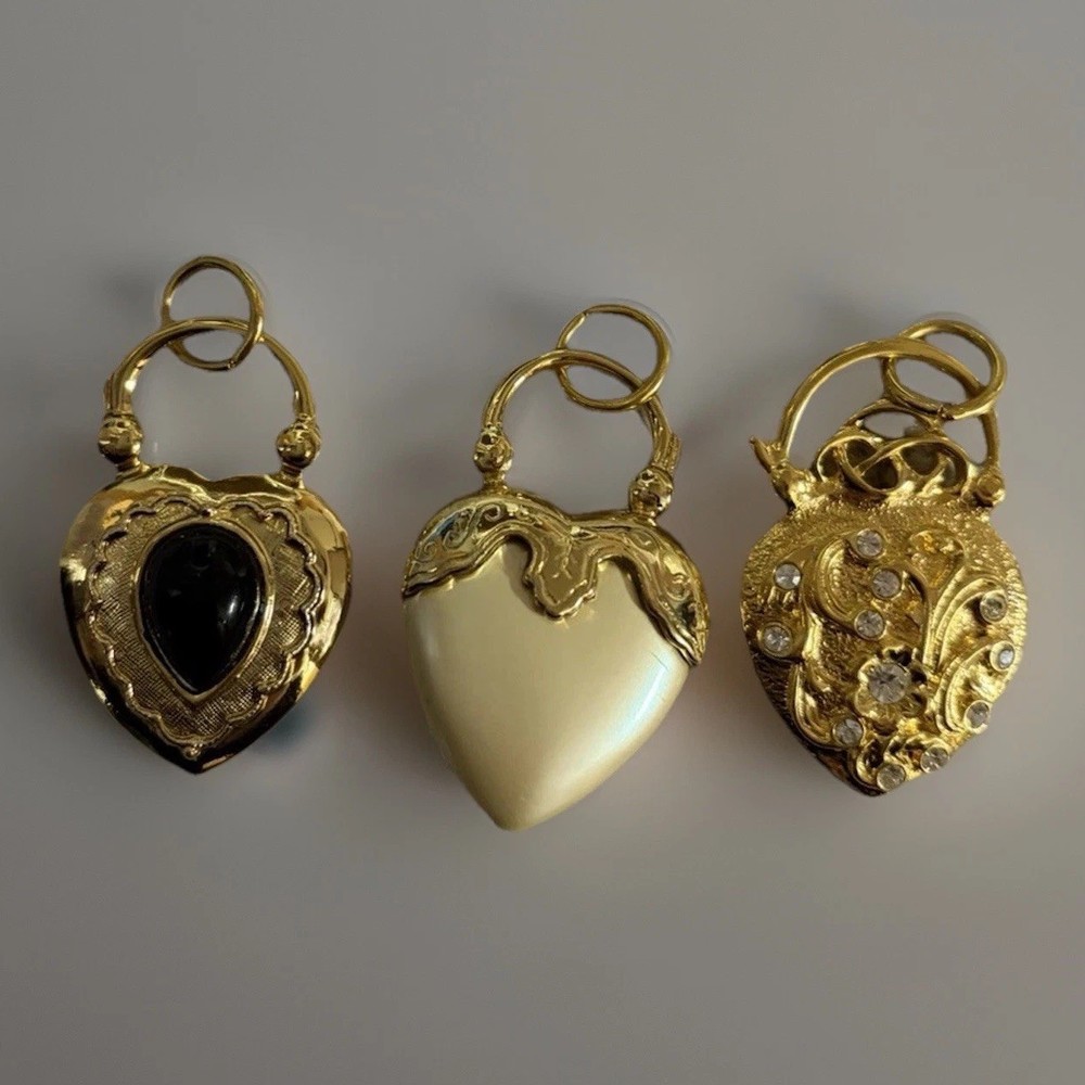 VINTAGE  Joan Rivers Large Heart Charm Pendant Gold Tone