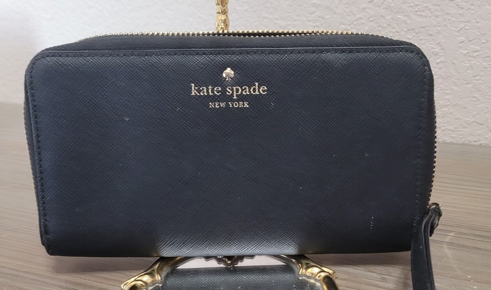 Kate Spade Ny Black Saffiano Genuine Leather Logo Zip Around Card Wallet Clutch