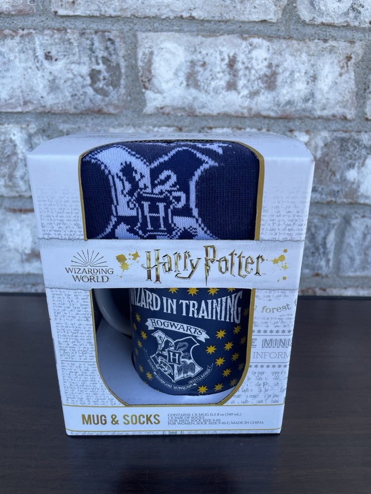Harry Potter Wizarding World Mug and Socks New Old Stock Gift Set