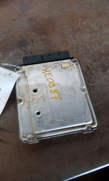 2009 Maserati Quattroporte Engine Control Module