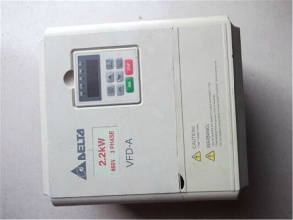 Used 1Pcs Inverter VFD022A43A 2.2KW 380V Delta Plc Module nn