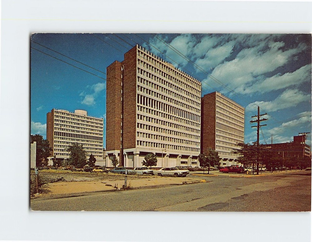 Postcard Rhoads, Cromwell & Blumberg Hall Indiana State University Indiana USA