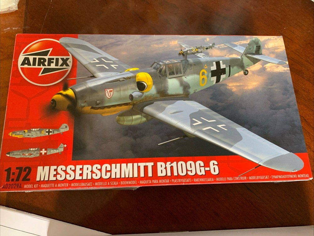 Airfix A02029A Messerschmitt Bf109G-6 Model Kit 1:72 Scale New In Open Box