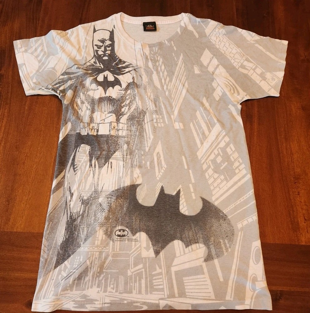 Vintage Batman DC Comics All Over Print Mens Size Medium Short Sleeve Shirt