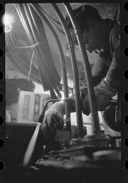 New York City NY 1957 Con Edison Worker Repairing Underground Electrical Cables